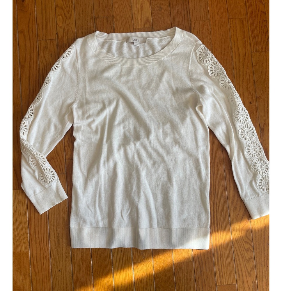 LOFT Sweater Womens Small Off White‎ Crochet Lace Floral Sleeve Casual Pullover
